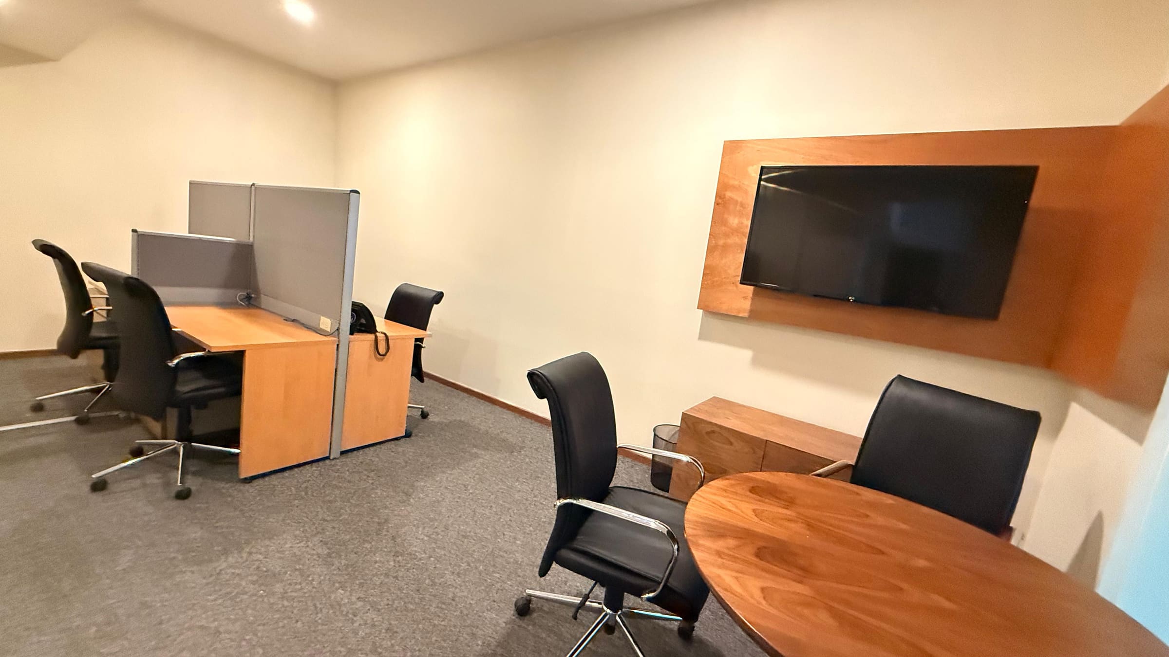 Business Center — oficina privada