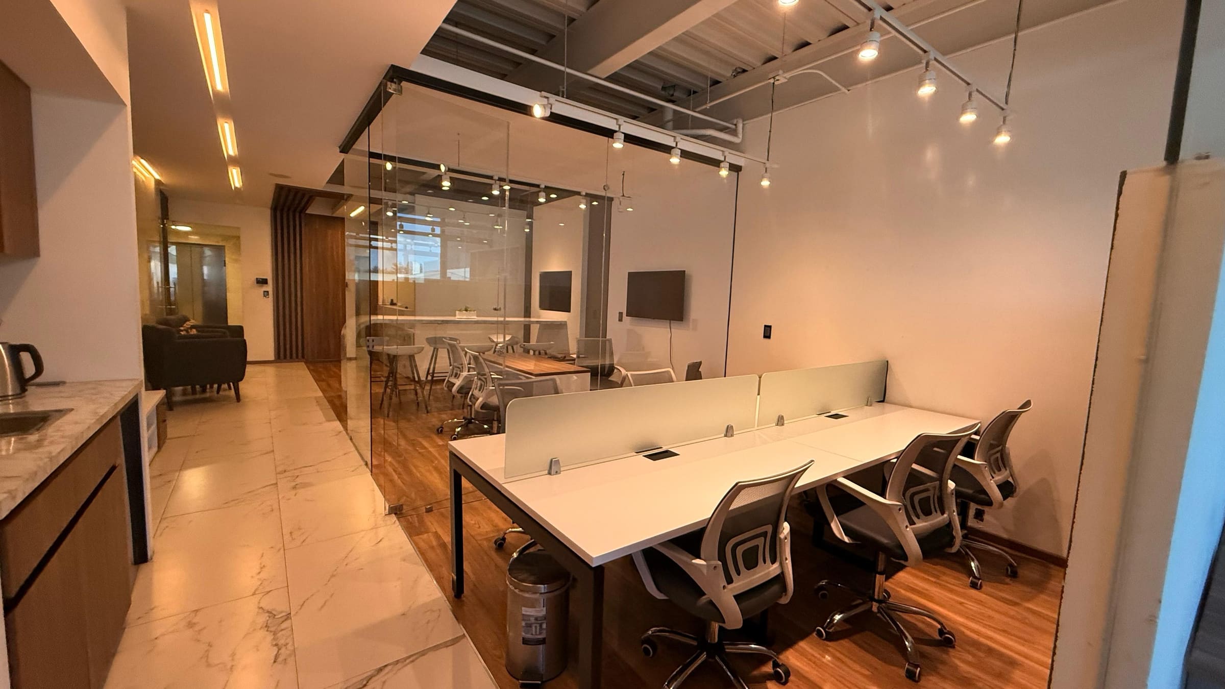 Torre Palmas — oficina corporativa